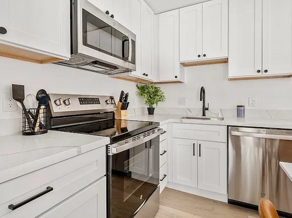 2620 Regent