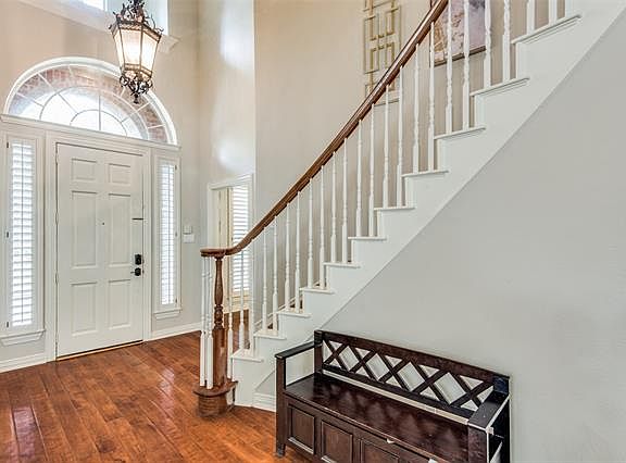4th image of 6317 Yorkdale Dr