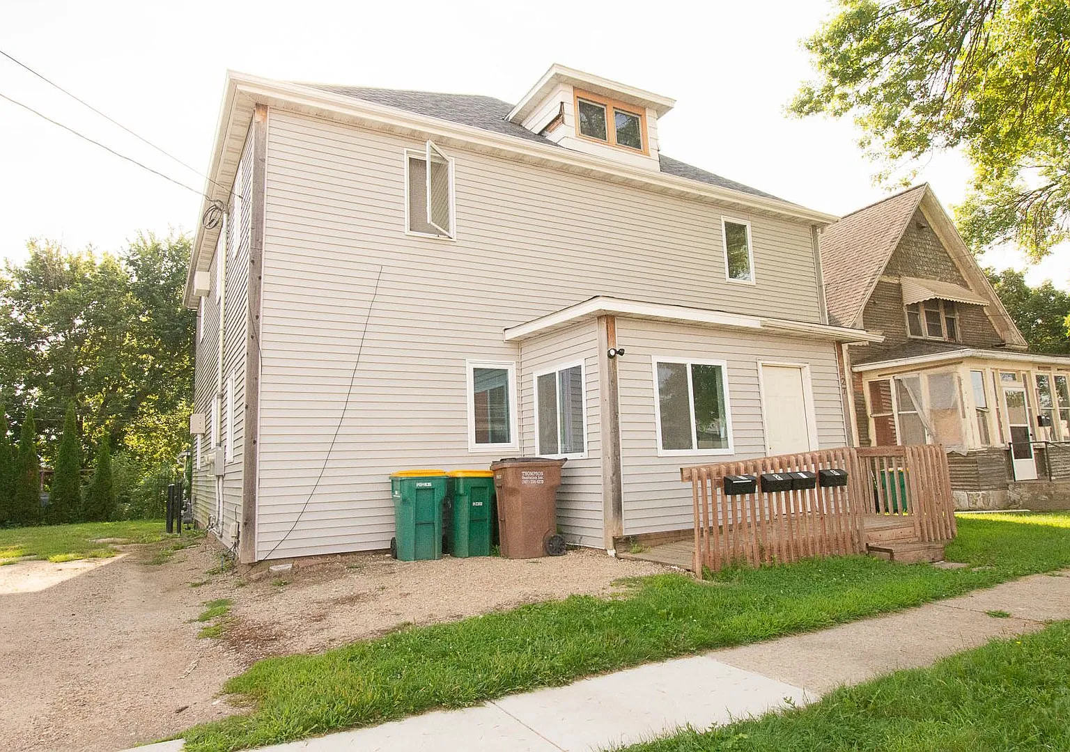 127 Elizabeth Ave — Photo 1