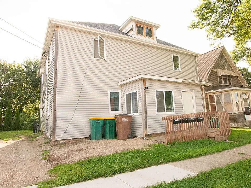 127 Elizabeth Ave