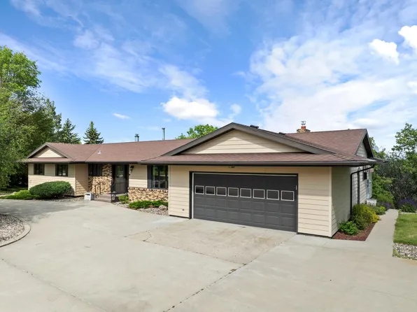 1600 16th Ave SE, Minot, ND 58701