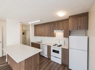 1626 15th Ave SW #2-BEDROOM, Calgary, AB T3C 0Y2