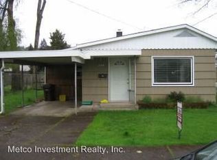 1109 E Van Buren Ave, Cottage Grove, OR 97424