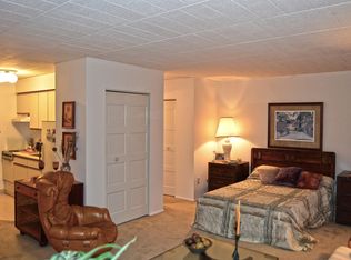 334 Bascom Ave #215, Pittsburgh, PA 15214