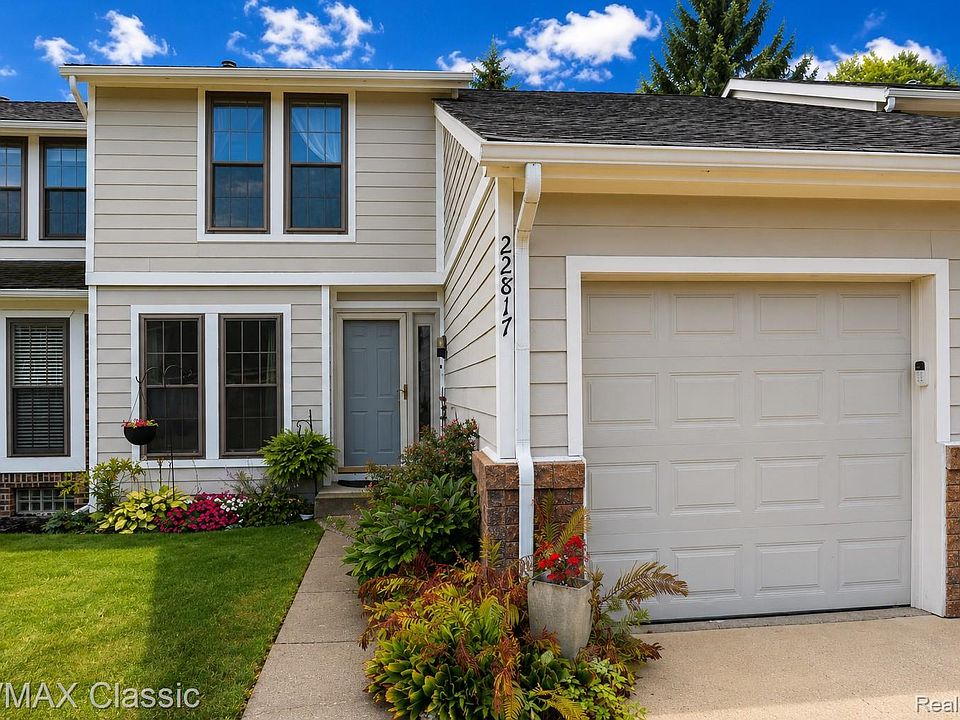 1st image of 22817 Cranbrooke Dr