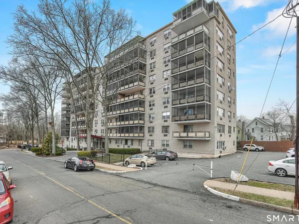 80 Cartright Street #4F, Bridgeport, CT 06604