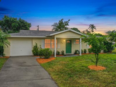 202 NE Greenbrier Avenue, Port Saint Lucie, FL, 34983