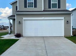 1906 Lakecrest Dr, Columbus, IN