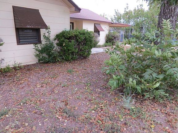 2nd image of 505 Santa Fe St