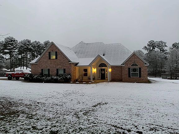 3rd image of 14203 State Highway 154 E