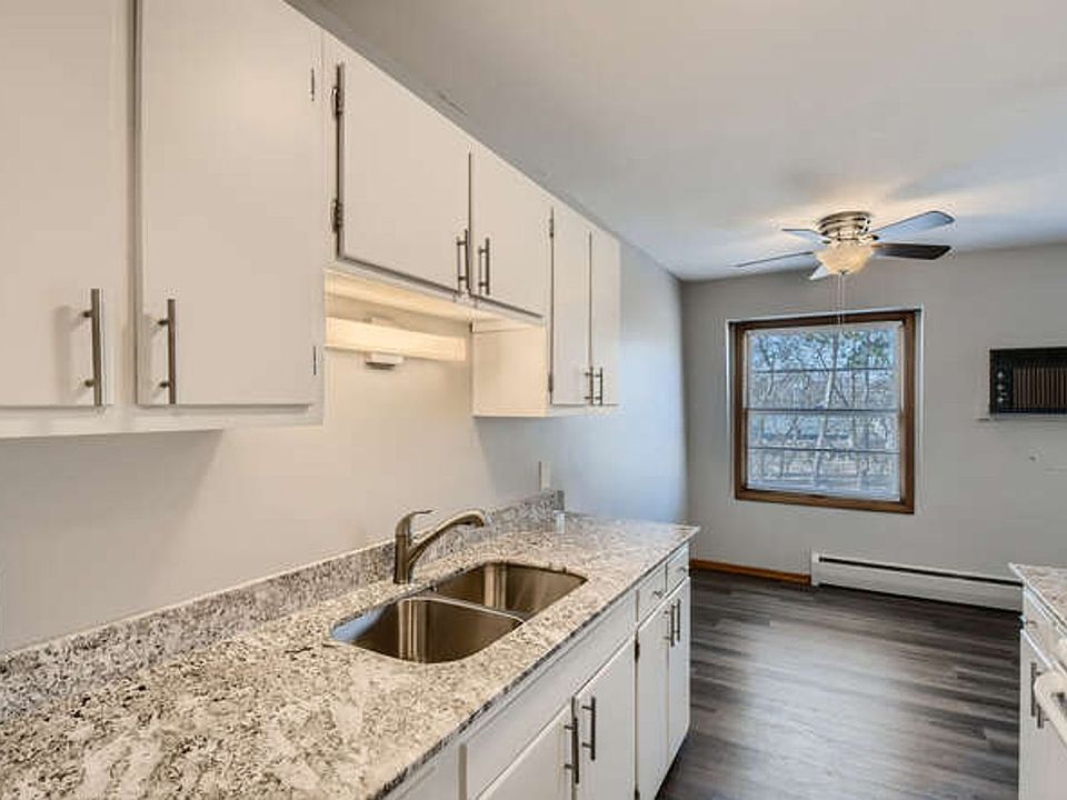 Vera Cruz Apartments 4825 Vera Cruz Ave N Crystal MN Zillow