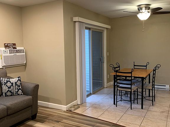 5th image of 1749 Oakdale Ave APT 2