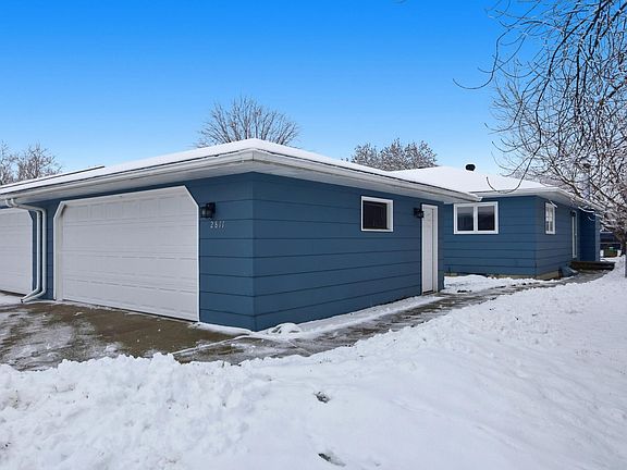 2nd image of 2811 26th Street Cir S