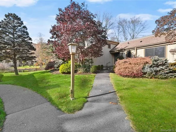 710 Heritage Village #A, Southbury, CT 06488