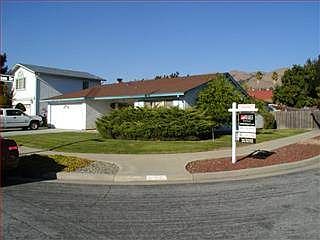 2nd image of 652 Perkins Ct