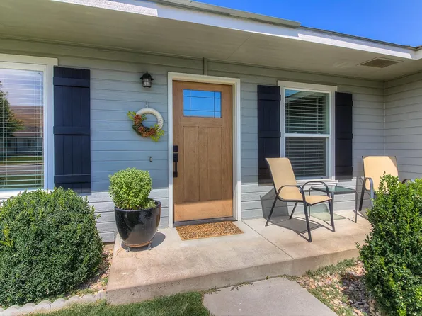 120 SW Malibu Dr, Prosser, WA 99350
