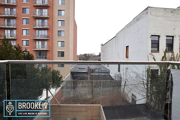 Rented by null | media 10