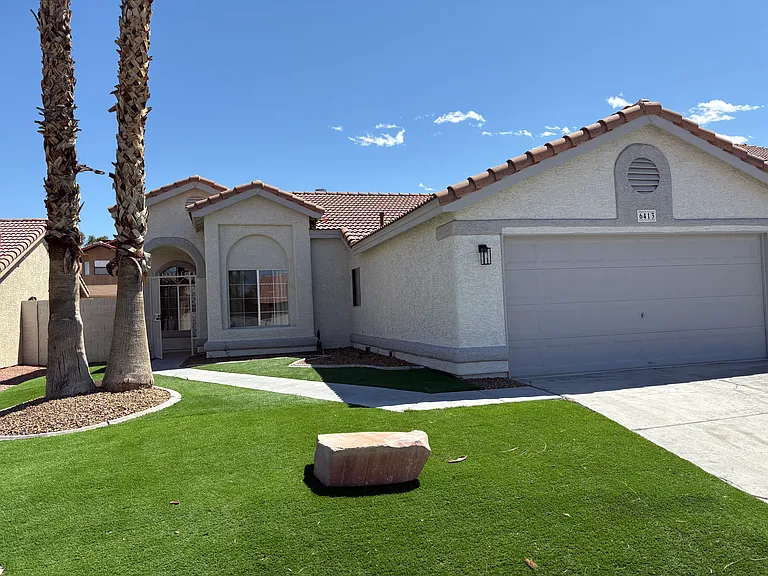 6413 Morley Ave — Photo 1