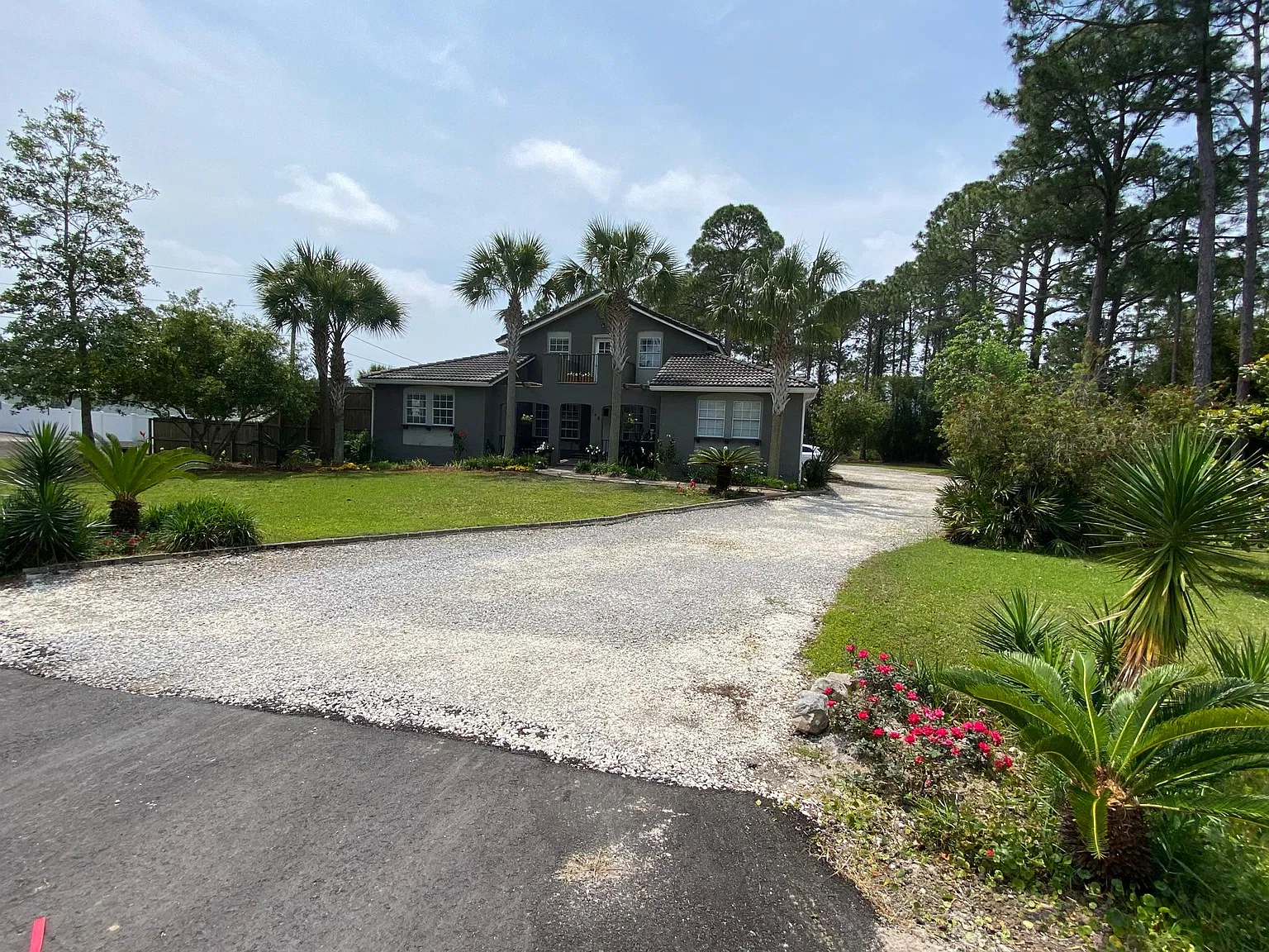 168 Crest Dr — Photo 3