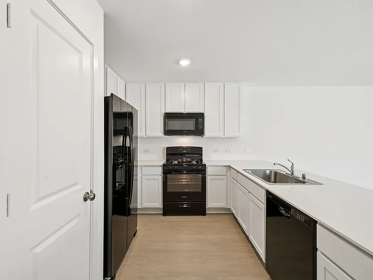 11522 Gammon Ave — Photo 5