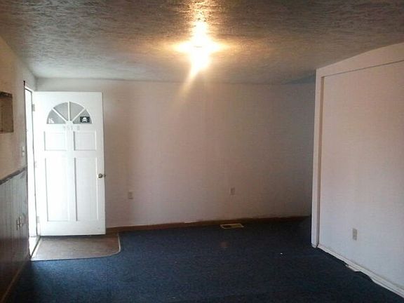 Entry of Living Room