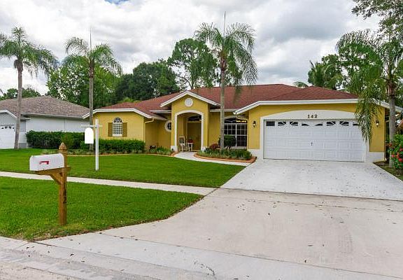 Home For Sale In Saratoga