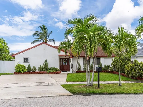 20841 SW 122nd Pl, Miami, FL 33177