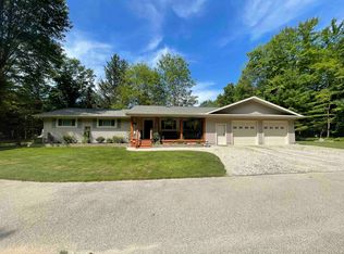 510 S Klein Rd, Sterling, MI 48659