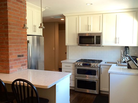 2nd image of 2155 E Garfield Ave