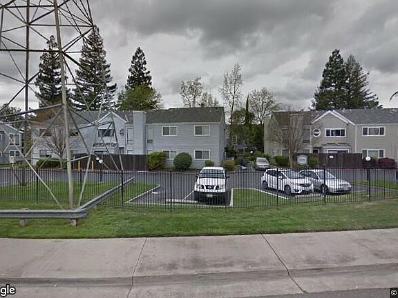 3rd image of 1505 Hood Rd Unit B