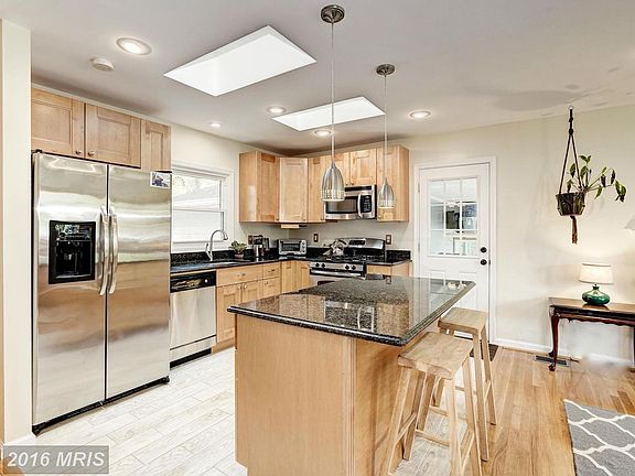 2nd image of 5506 Justis Pl