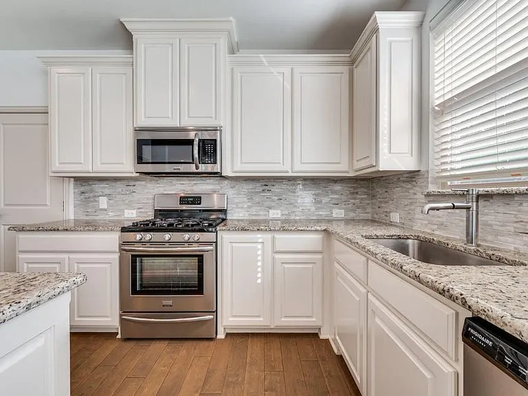 3029 Decker Dr — Photo 9