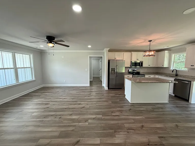 335 Maple Cir — Photo 12