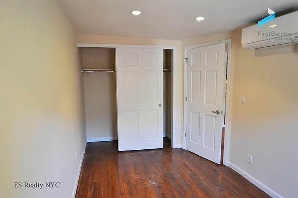 Rented by FirstService Realty (legacy) | media 32