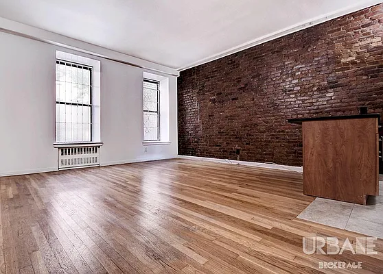 Rented by Urbane Brokerage | media 1