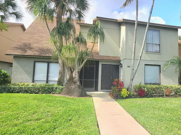 325 Sandtree Drive, Palm Beach Gardens, FL 33403