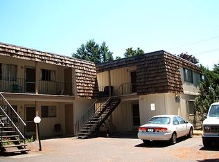 2420 SE 130th Ave APT 4, Portland, OR 97233