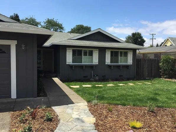 538 Siesta Way, Sonoma, CA 95476