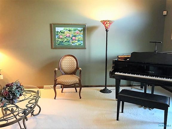 5th image of 26546 Mingo Dr