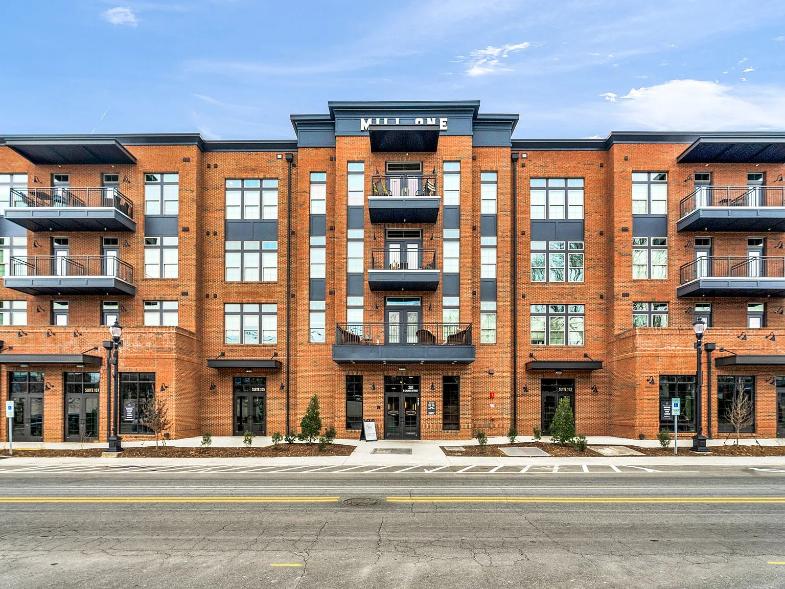 Mill One Apartments — Photo 4