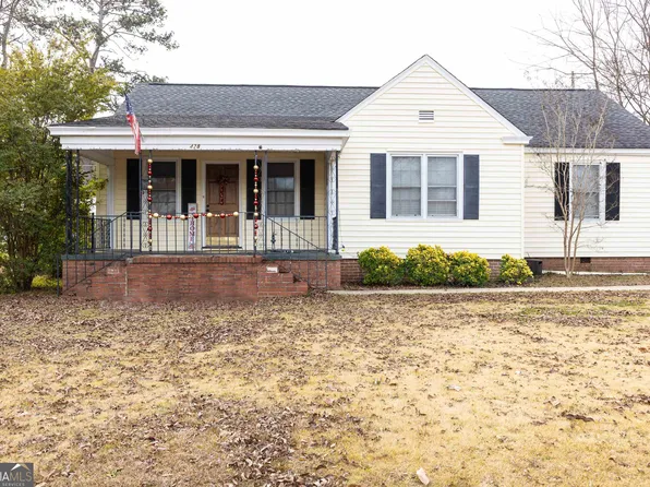 428 3rd Ave SW, Thomaston, GA 30286