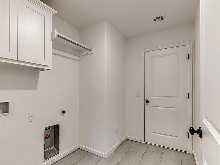 18025 Sunny Stone Ct — Photo 12