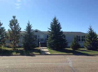 106 4th Ave SW, Belfield, ND 58622