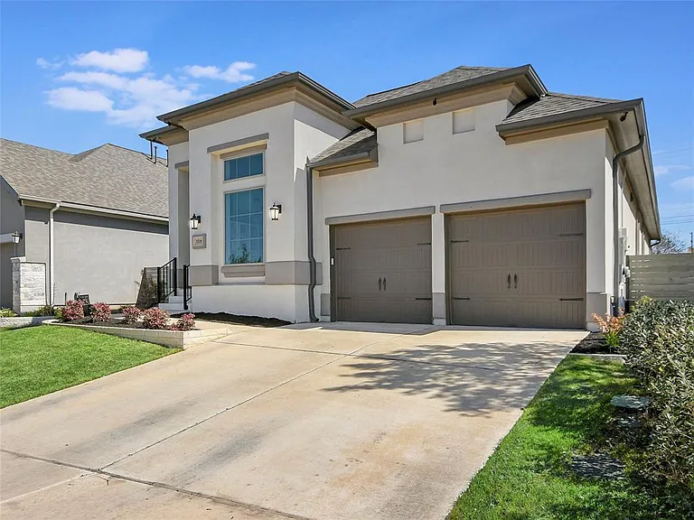 3708 Mercer Rd — Photo 3