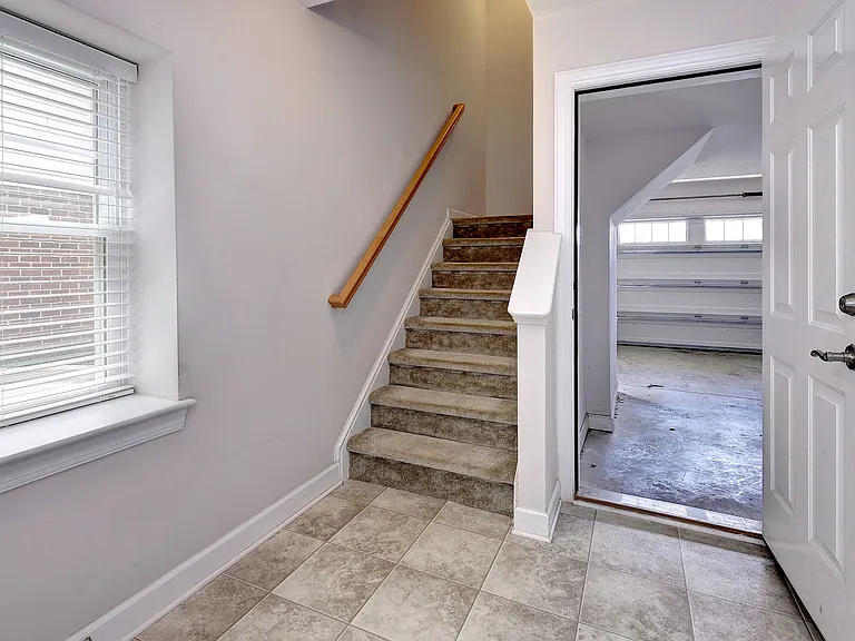 4307 Audrey Ln — Photo 31
