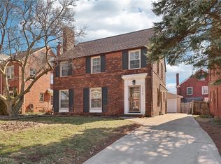 17912 Lomond Blvd, Shaker Heights, OH 44122