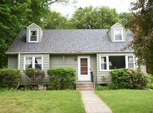 25 Alda Dr, Poughkeepsie, NY 12603