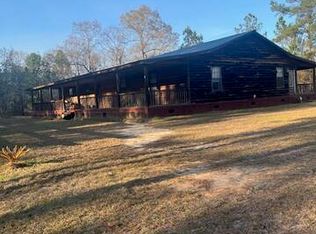 700 Foster Rd, Wagarville, AL 36585