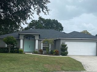 5550 Fischer Dr, Lakeland, FL 33812