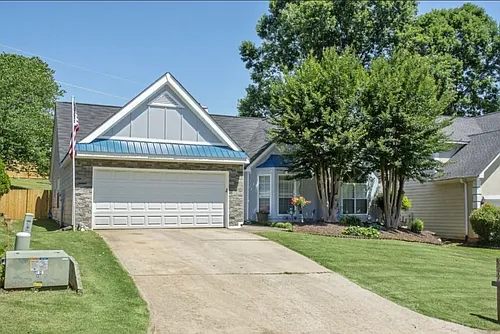 3269 Roundfield Cir Photo 1
